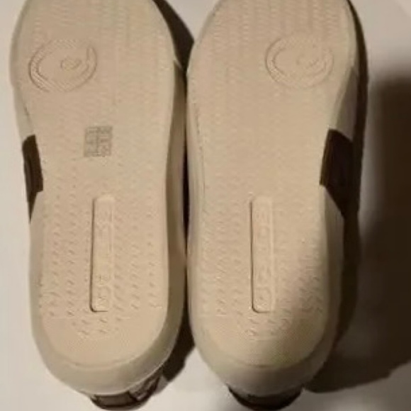 NWOT Women's Authentic Coach Citysole Skate Sneakers C2705 Signature Khaki Logo - Picture 11 of 11